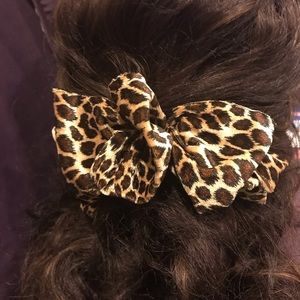 PM03011 Hair Bow